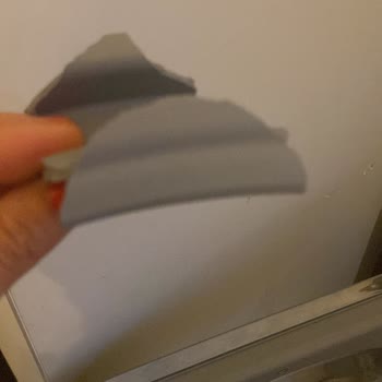 Hoover 14+9 Kurutmalı Makinemin 3 Ayda Körük Lastiği Koptu