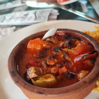 Yayla Kebapçısı (Denizli) Testi Kebabı Yerine Fırında Güveç Verdi