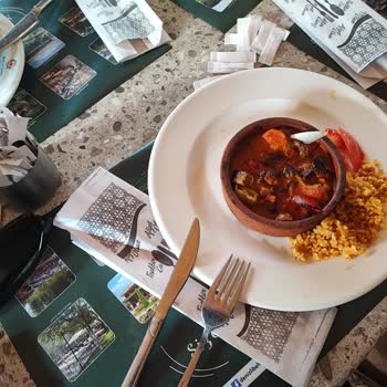 Yayla Kebapçısı (Denizli) Testi Kebabı Yerine Fırında Güveç Verdi