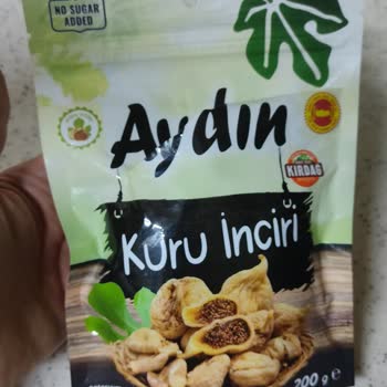 File Market Kuru İncir Paketinde Böcek Bulduk