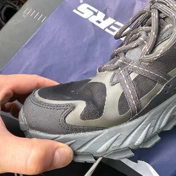 Skechers Pişmanlığı Boşa Harcanan Para