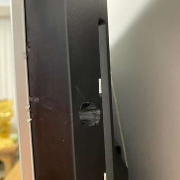Alpkapı Servis (0850 840 02 57) Philips Teknik Servis TV 'me Zarar Verdi