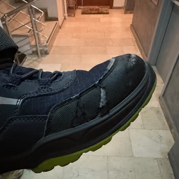 Boyner Mağazası'ndan Alınan Superfit Marka Ayakkabı İle Yaşanan Sorun