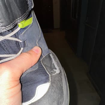 Boyner Mağazası'ndan Alınan Superfit Marka Ayakkabı İle Yaşanan Sorun