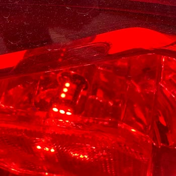 N11 Kısa Ömürlü Garantisiz Ampul