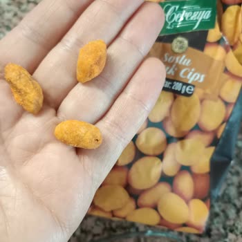 Çerezya Soslu Fıstık Bayat Çıktı