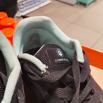 FLO Ayakkabı FLO Garanti Kapsamına Uymuyor