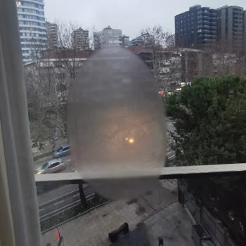 Isıcamdan Hatalı Cam Taktığı İçin