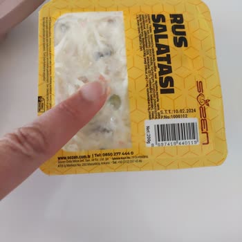 Sözen Meze Açılmamış Ürün Küfü Ve Ekşimesi