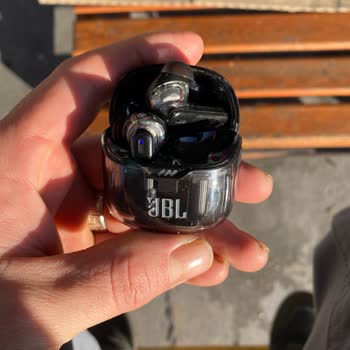 Наушники JBL  Tune Flex проблемы со звуком