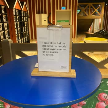 IKEA Oyun Alanı Sürekli Kapalı