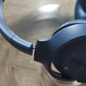 Мои наушники JBL 560BT сломались