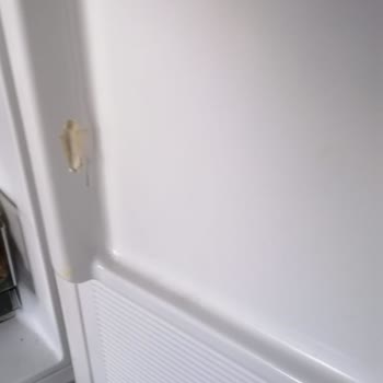 Vestel Buzdolabı Rafı Dişi Kırıldı, Malzemenin Kalitesizliği