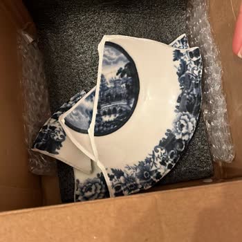 Dolap- Zarar Görmüş Ürün İadesini Yapmıyor!