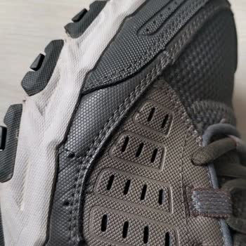 Skechers Güven Yok, Mağduriyet.