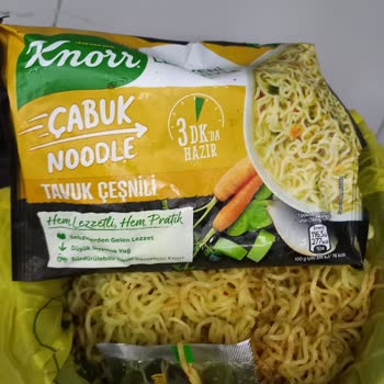 Knorr Çabuk Noodle Plastik Kokusu Ve Tadı