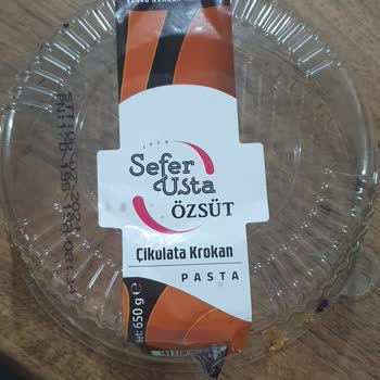 Sefer Usta Özsüt Çikolata Krokan Pasta