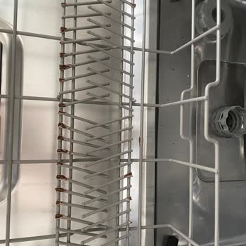 Franke FDWS712A++XS Bulaşık Makinesi Alt Raf Pası