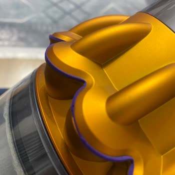 Dyson V15 Dikey Süpürge