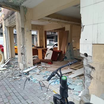 Güngören Belediyesi Lütfen Bir Şeyler Yapar Mısınız?