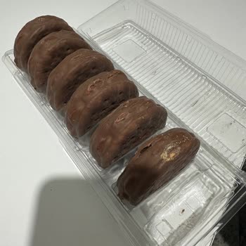 Ülker Halley Karadut Marmelatlı İçinden Çıkan Kurt