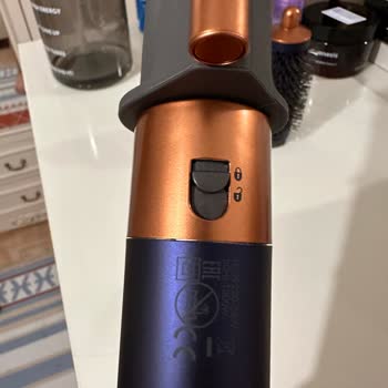Dyson Airwrap Önceden Kullanılmış Ürün