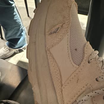 Skechers Ayakkabının Yırtılması Ve İade Veya Değişim Kabul Edilmemesi