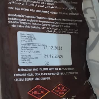 BİM Hastel Künefe İçinden Bir Şeyler Çıktı