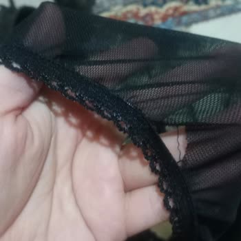 Nur İç Giyim Yırtık Çamaşır İç Giyim