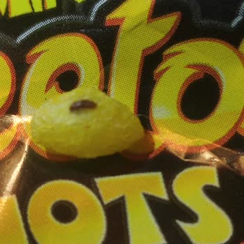 Cheetos Cipsten Böcek Çıktı