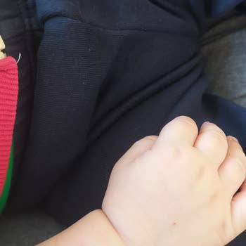 Özel Neon Hastanesi Acil İn Bebek Hemşire Eksikliği