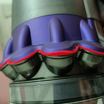 Dyson Gen5 Delect Kırmızı Conta Sorunu