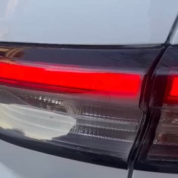 Ford Kuga Stop Farı İçi Su Alıyor. Buğu Yapıyor!