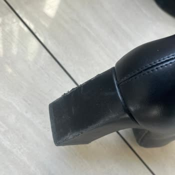 Trendyol Bershka Botum İki Ayda Parçalandı Sayılı Giymeme Rağmen