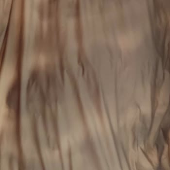 Koton Marka Şişme Montumun Elyafları Toplandı