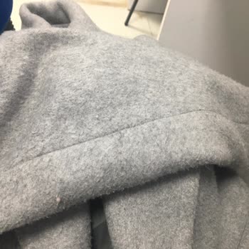 Koton'dan Aldığım Kabanın İki Ay Dolmadan Her Yeri Tüylendi