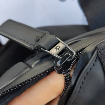 Calvin Klein Ürününün Arkasında Durmuyor