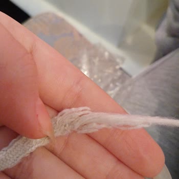 Nike Yeni Aldığım Ayakkabılarda Yırtıklar Ve Açılmalar Oluştu.