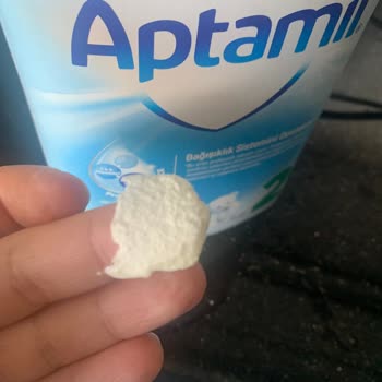 Milupa Aptamil Mamadan Kurumuş Taş Gibi Bir Şey Çıktı