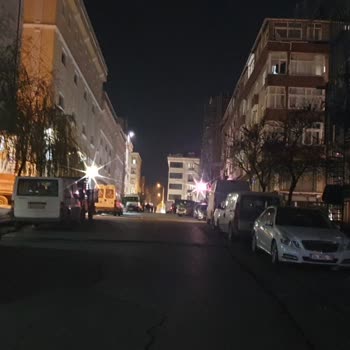Sultangazi Belediyesi Sokak Aydınlatmaları Yok