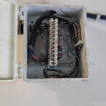 Türk Telekom Altyapı Yok 5 Dairede Altyapı Var Bir Tek Bende Yok