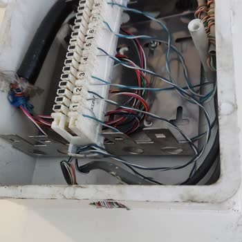 Türk Telekom Altyapı Yok 5 Dairede Altyapı Var Bir Tek Bende Yok