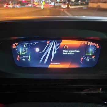 Peugeot 408 Katliama Yol Açıyordu Ve Ölüme Sebep Veriyordu