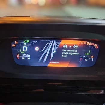 Peugeot 408 Katliama Yol Açıyordu Ve Ölüme Sebep Veriyordu