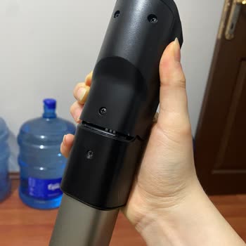 PHILIPS Ev Aletleri Philips XC8349/01 Aqua Plus Dikey Şarjlı Süpürge