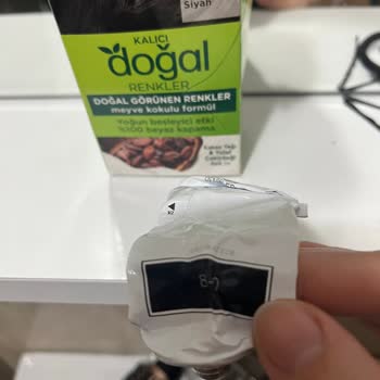 Palette Siyah Diye Aldığım Boya Sarı Çıktı