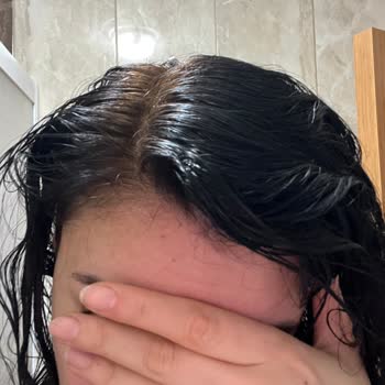 Palette Siyah Diye Aldığım Boya Sarı Çıktı