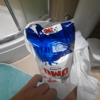 BİM Yırtık Ürünü Zımbalayıp Bana Satmış