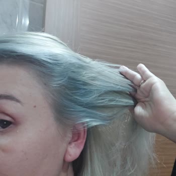 Garnier Saçlarımı Mavi Yaptı