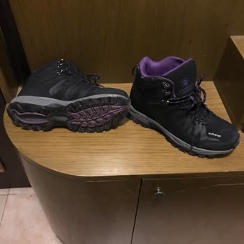 Lumberjack Botlarım Kayıyor Giyemiyorum